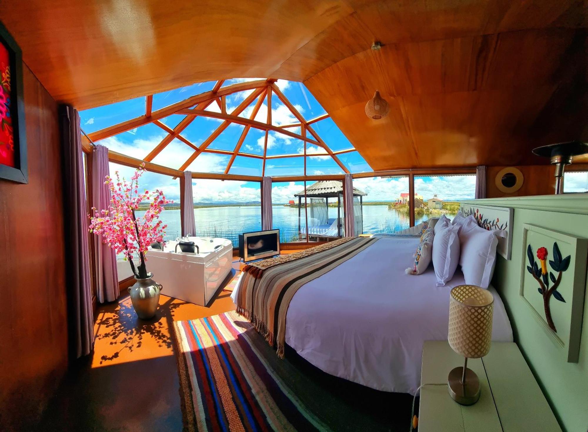 Uros Kay Pacha Lodge Puno Quarto foto